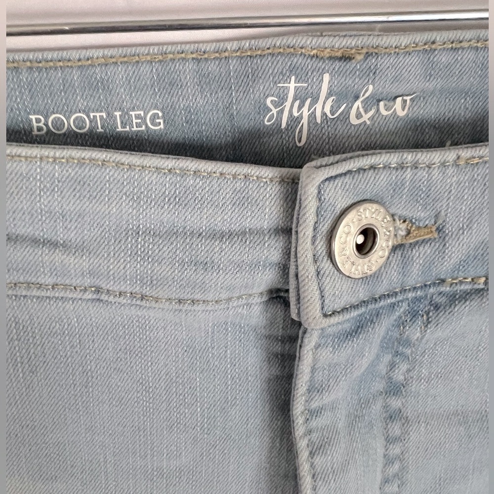 Style & Co. Lt. Blue distressed Boot Cut Jeans, Denim, SZ 22W